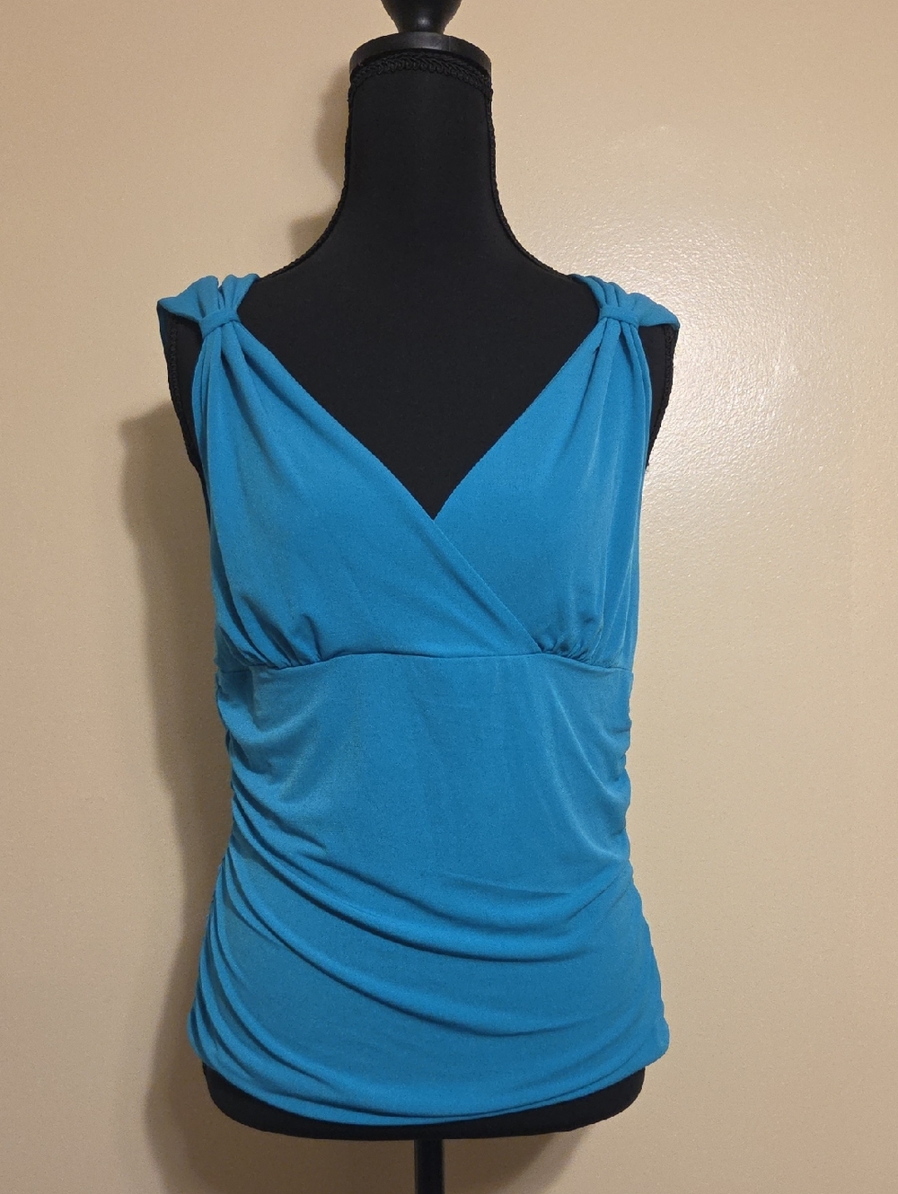 Y2K 90s Blue Sleeveless V-Neck Ruched Women’s Lightweight Tank Top Medium